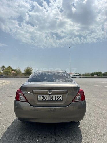 Nissan Sunny 2013, 224,500 km - 0.2 l - Bakı