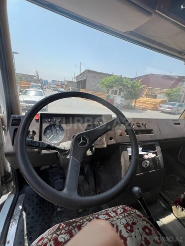 Mercedes 609 D 1993, 639,490 km - 3.9 л - Bakı