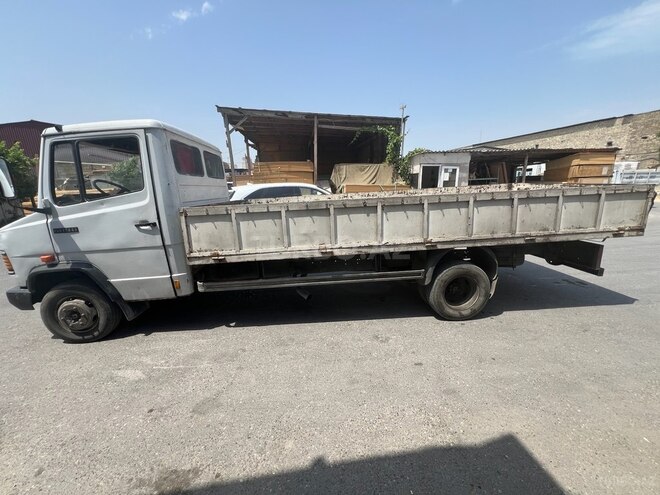 Mercedes 609 D 1993, 639,490 km - 3.9 л - Bakı