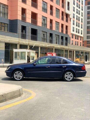 Mercedes E 220 2002, 360,000 km - 2.2 l - Sumqayıt
