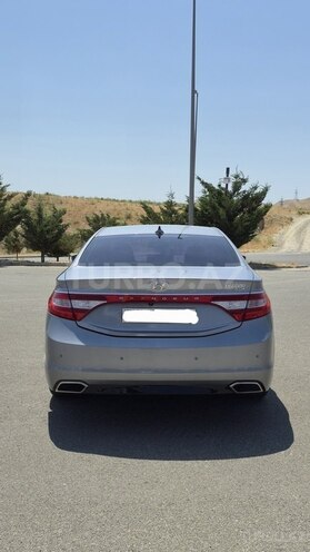 Hyundai Grandeur 2015, 230,000 km - 2.2 л - Bakı