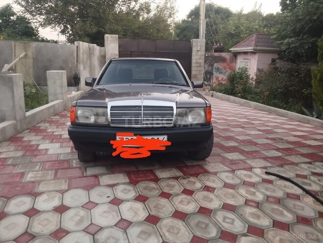Mercedes 190 1993, 180,000 km - 2.0 l - Bərdə