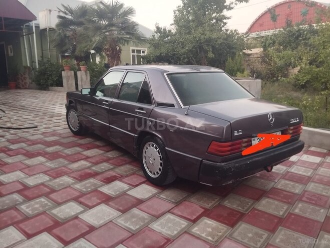 Mercedes 190 1993, 180,000 km - 2.0 l - Bərdə