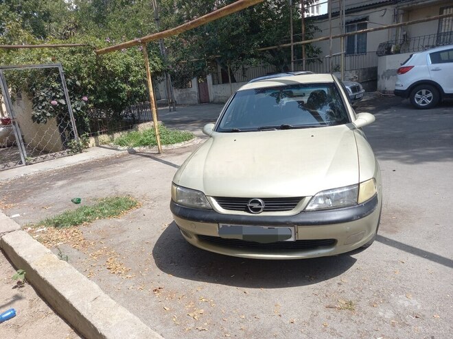 Opel Vectra 1996, 285,463 km - 2.0 l - Bakı