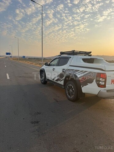 Mitsubishi L200 2023, 111,000 km - 2.4 l - Xaçmaz