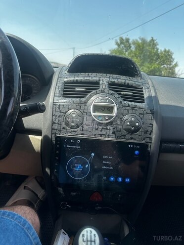 Renault Megane-8