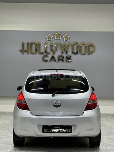 Hyundai i20 2009, 184,000 km - 1.6 l - Bakı