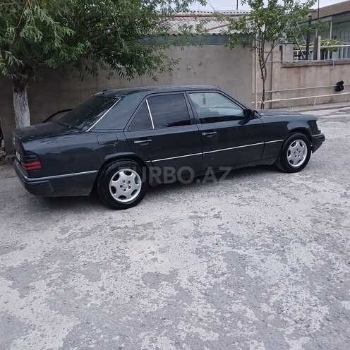 Mercedes E 200 1993, 575,500 km - 2.0 l - Bakı