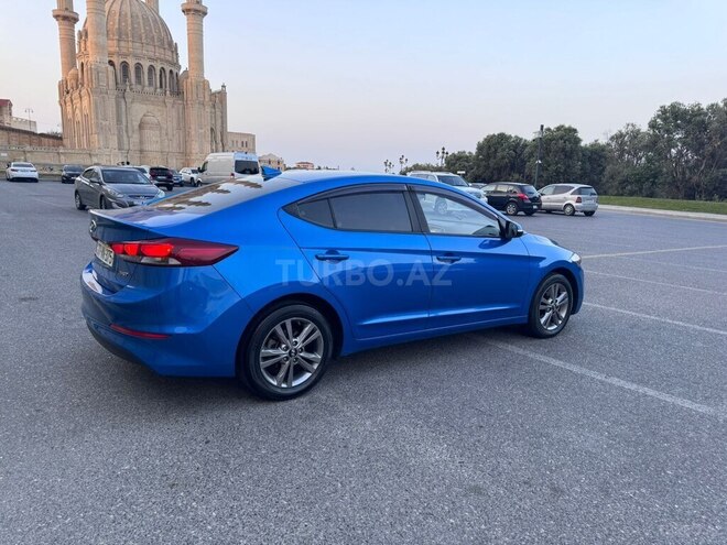 Hyundai Avante 2016, 156,715 km - 1.6 л - Bakı