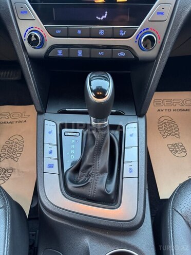 Hyundai Avante 2016, 156,715 km - 1.6 л - Bakı