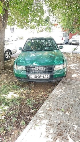 Audi A4 1998, 320,000 km - 1.6 l - Bakı