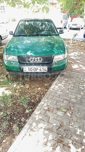 Audi A4 1998, 320,000 km - 1.6 l - Bakı