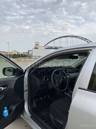 Toyota Corolla 2007, 235,000 km - 1.4 l - Bakı