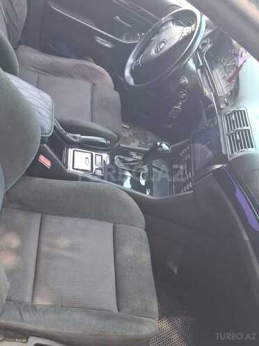 BMW 528 1997, 414,000 km - 2.8 л - Sumqayıt