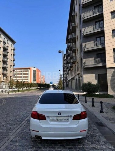 BMW 530 2010, 220,000 km - 3.0 l - Bakı