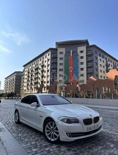 BMW 530 2010, 220,000 km - 3.0 l - Bakı