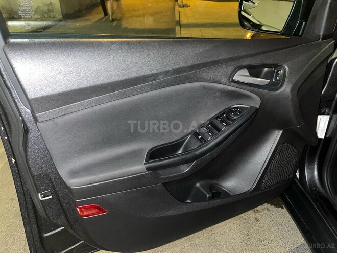 Ford Focus 2017, 93,000 km - 1.6 л - Bakı
