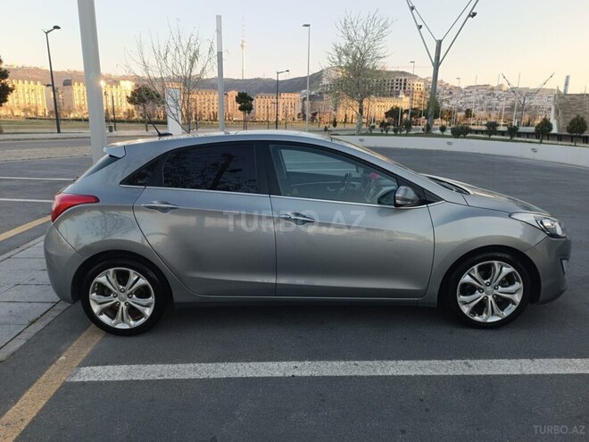 Hyundai i30 2013, 209,000 km - 1.6 l - Bakı