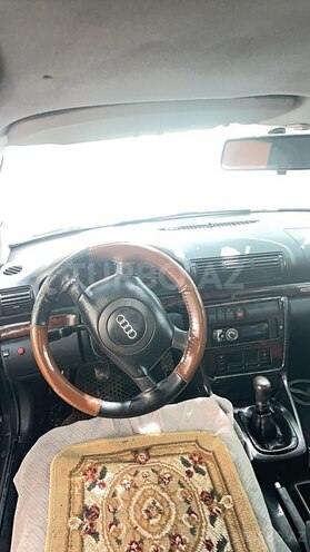 Audi A4 1998, 320,000 km - 1.6 l - Bakı