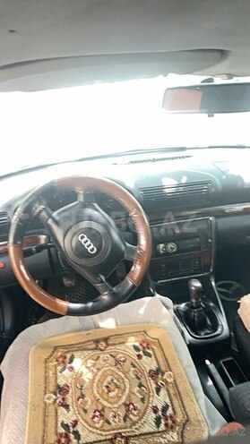 Audi A4 1998, 320,000 km - 1.6 l - Bakı