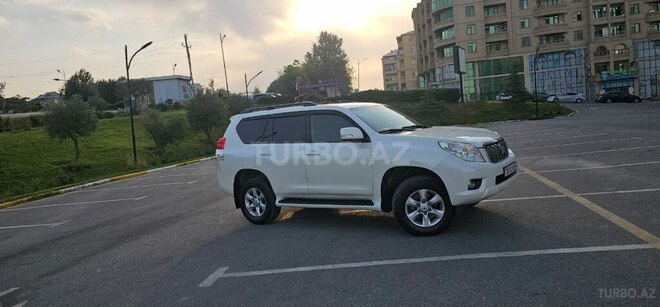 Toyota Land Cruiser Prado 2010, 330,000 km - 2.7 l - Bakı