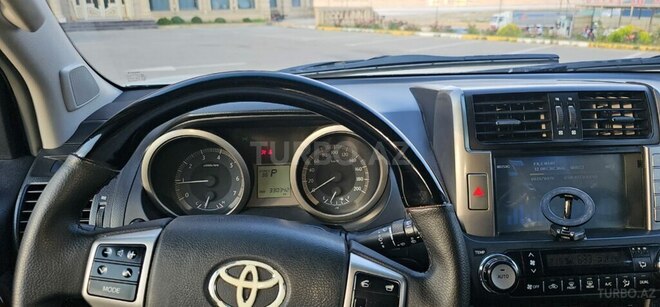 Toyota Land Cruiser Prado 2010, 330,000 km - 2.7 l - Bakı