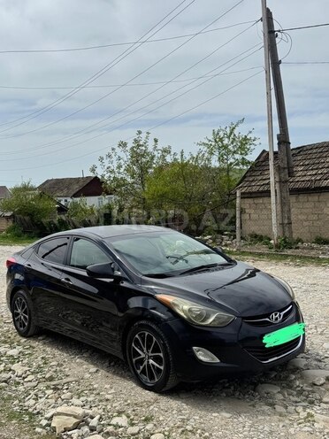 Hyundai Elantra 2013, 320,000 km - 1.8 l - Şamaxı