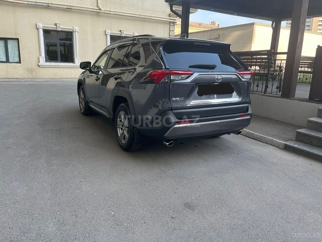 Toyota RAV4 2023, 37,330 km - 2.0 l - Bakı