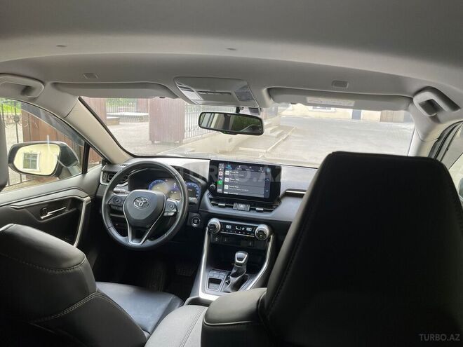 Toyota RAV4 2023, 37,330 km - 2.0 l - Bakı