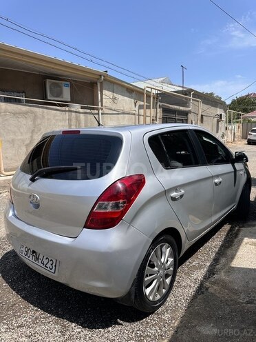 Hyundai i20 2009, 216,000 km - 1.6 l - Bakı