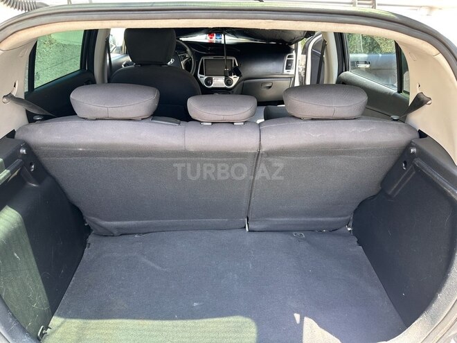 Hyundai i20 2009, 216,000 km - 1.6 l - Bakı