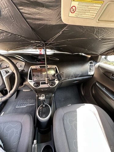 Hyundai i20 2009, 216,000 km - 1.6 l - Bakı