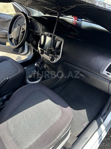 Hyundai i20 2009, 216,000 km - 1.6 l - Bakı