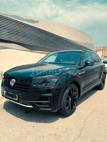 Volkswagen Touareg 2018, 52,000 km - 3.0 l - Bakı