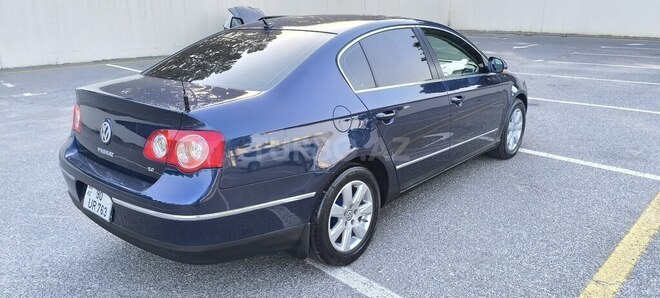 Volkswagen Passat 2005, 185,000 km - 2.0 l - Sumqayıt