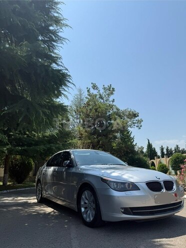 BMW 525 2008, 330,000 km - 2.5 l - Ağstafa
