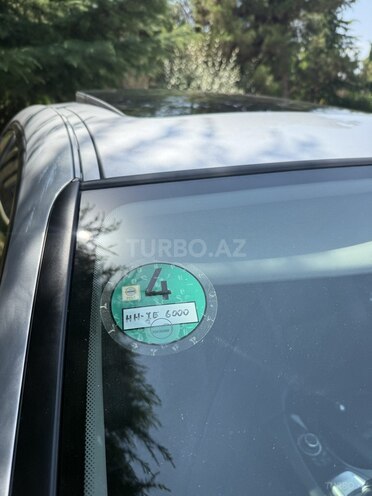 BMW 525 2008, 330,000 km - 2.5 l - Ağstafa