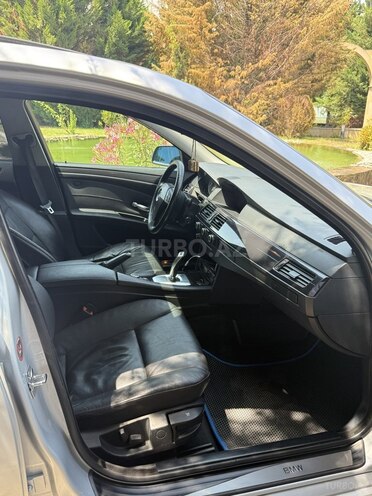 BMW 525 2008, 330,000 km - 2.5 l - Ağstafa
