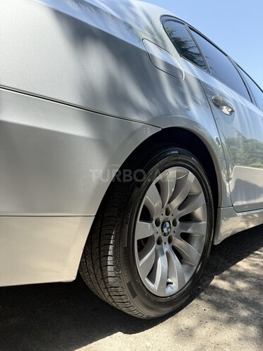 BMW 525 2008, 330,000 km - 2.5 l - Ağstafa