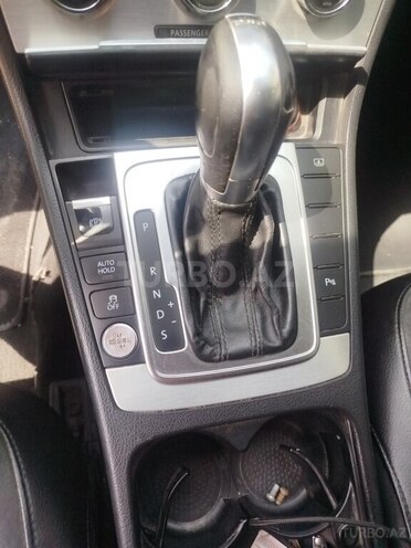 Volkswagen Passat 2012, 300,000 km - 1.8 l - Bakı