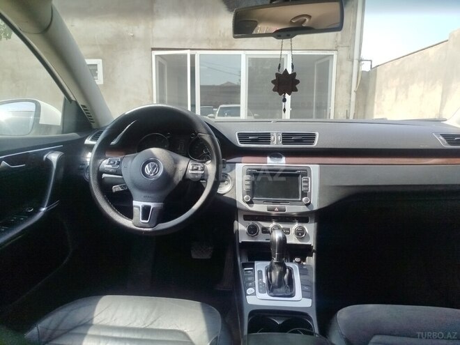 Volkswagen Passat 2012, 300,000 km - 1.8 l - Bakı