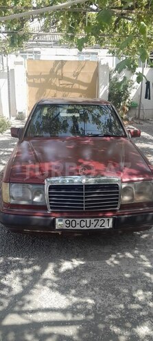 Mercedes E 200 1990, 300,000 km - 2.0 l - Mingəçevir