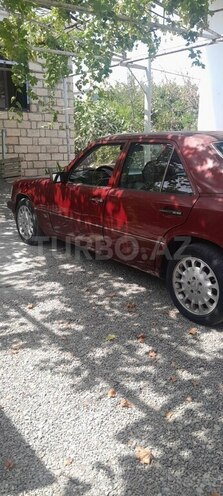 Mercedes E 200 1990, 300,000 km - 2.0 l - Mingəçevir