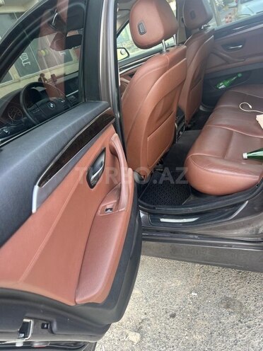 BMW 528 2012, 235,000 km - 2.0 л - Bakı