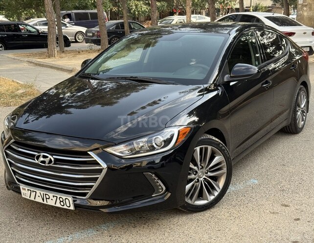 Hyundai Elantra 2018, 38,900 km - 2.0 l - Bakı