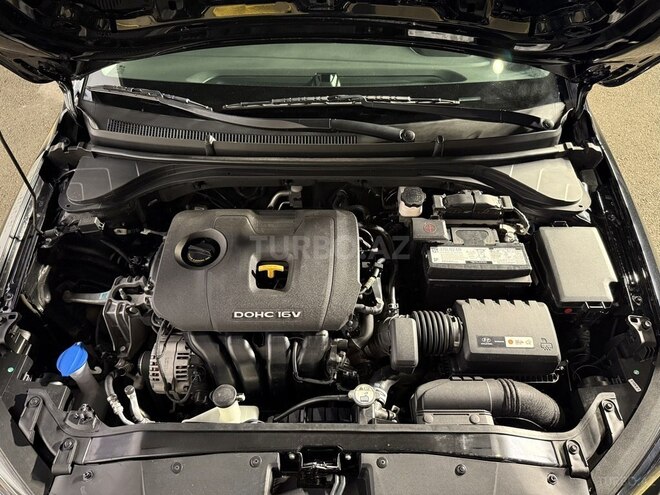 Hyundai Elantra 2018, 38,900 km - 2.0 l - Bakı