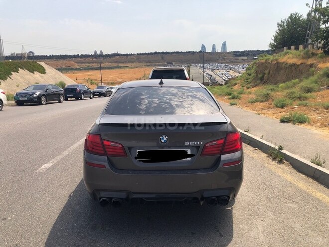 BMW 528 2012, 235,000 km - 2.0 л - Bakı