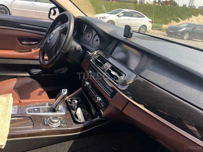 BMW 528 2012, 235,000 km - 2.0 л - Bakı