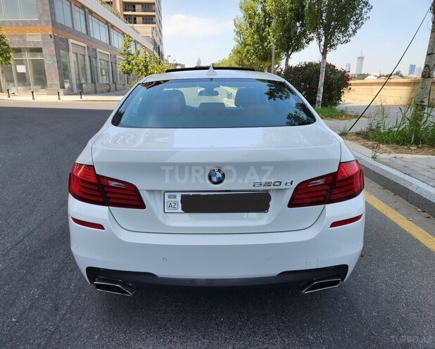 BMW 520 2016, 208,212 km - 2.0 l - Bərdə