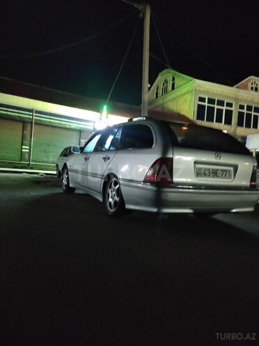 Mercedes C 240 1998, 330,000 km - 2.6 l - Lerik